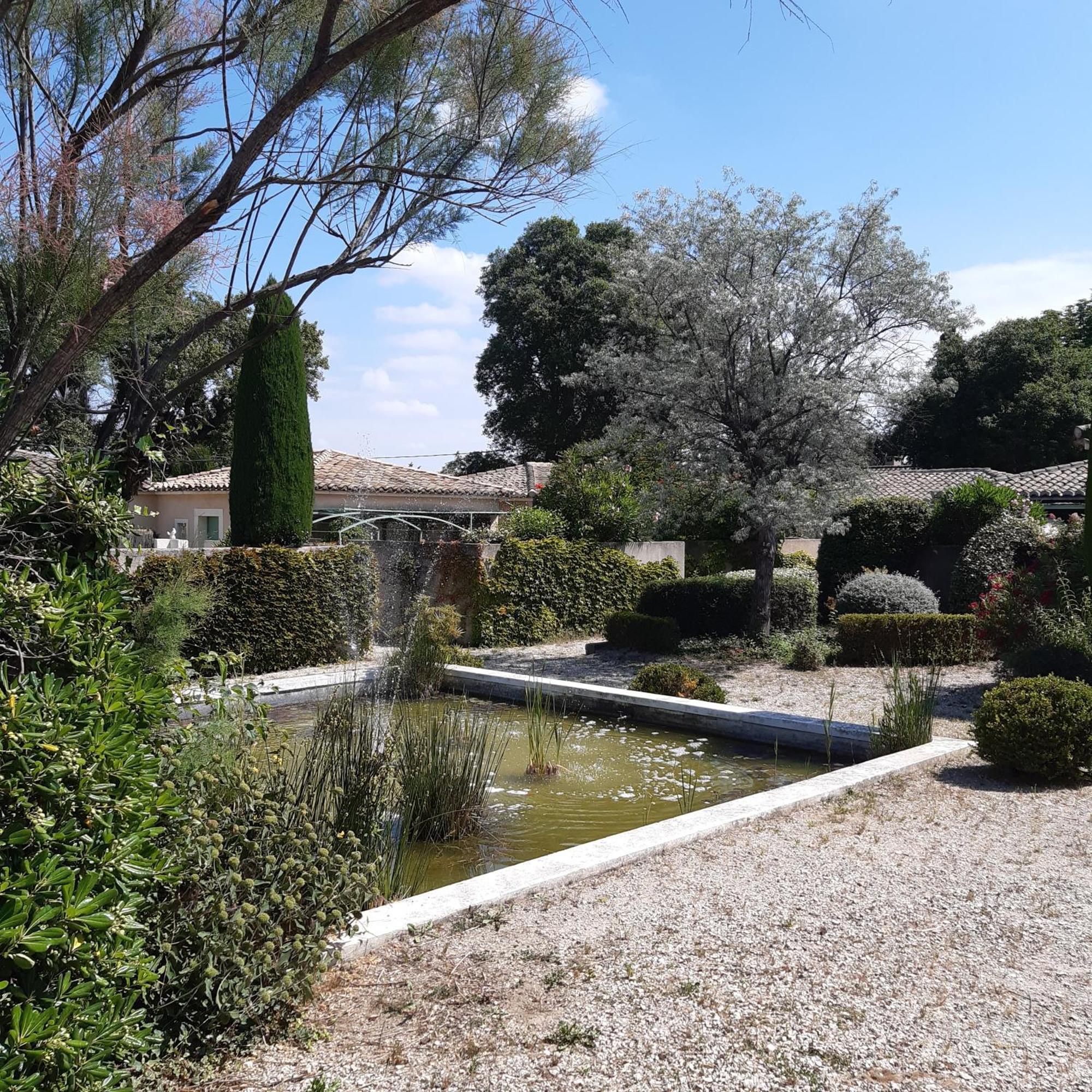 Mazet Zen * Saint-Remy-de-Provence