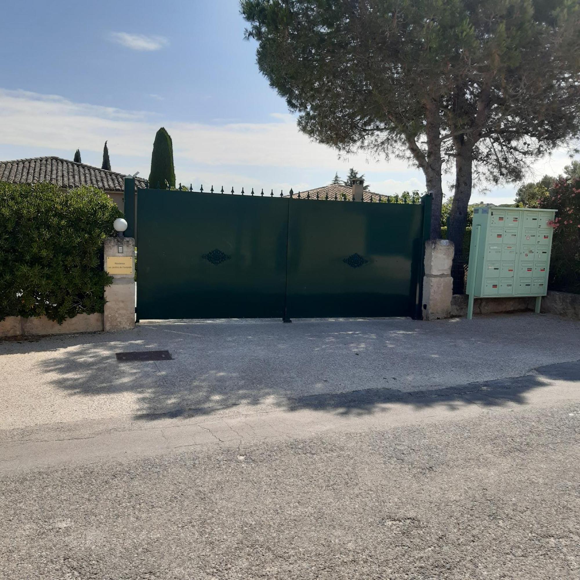 Mazet Zen * Saint-Remy-de-Provence